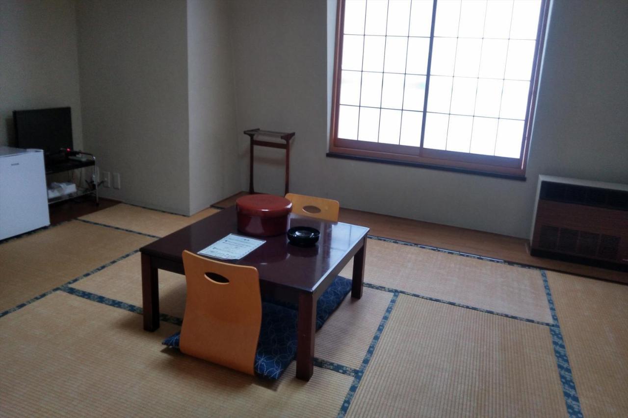 Oyo ビジネスホテル アゼリア 群馬草津 エクステリア 写真